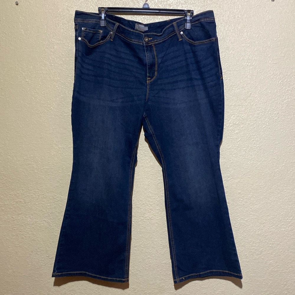 Torrid Jeans 24S Blue Super Stretch Slim Boot Cut 5-Pocket Mid Rise Cotton